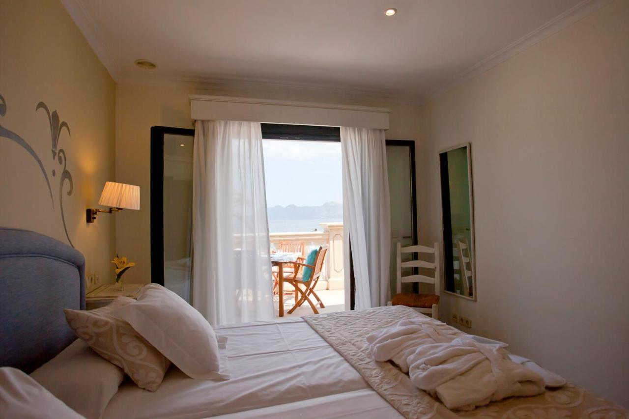 Apartments Galeon Suites Port de Pollença Exteriör bild