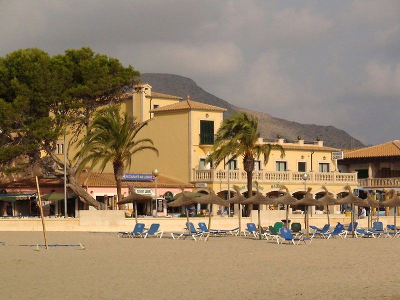 Apartments Galeon Suites Port de Pollença Exteriör bild